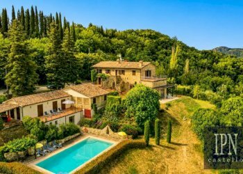 Piscina - Rustic via Roma, Montone - photo 3