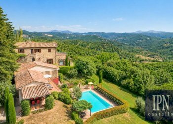 Piscina - Rustic via Roma, Montone - photo 4