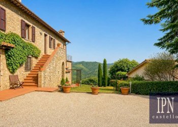 Giardino - Rustic via Roma, Montone - photo 8