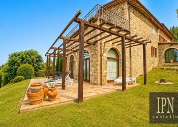 Giardino - Rustic via Roma, Montone - photo 9