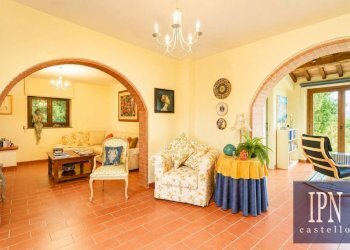 Salone - Rustic via Roma, Montone - photo 23