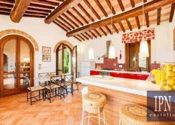 Salone - Rustic via Roma, Montone - photo 33