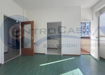 Stanza non arredata - Appartamento Bologna (zona Mazzini) - foto 10
