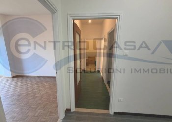 Corridoio - Appartamento Bologna (zona Mazzini) - foto 16