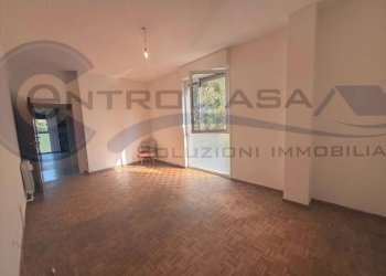 Camera da letto - Appartamento Bologna (zona Mazzini) - foto 42