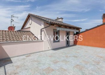 Terrazzo - Four-room apartment via 4 Novembre, Alba - photo 9