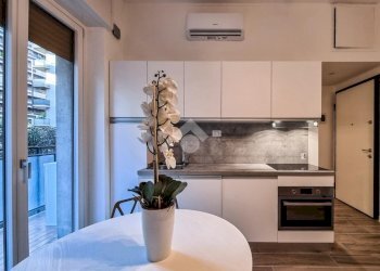 One-room apartment Via Adeodato Ressi, Milano (neighborhood Maggiolina) - photo 5