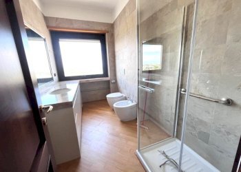 Four-room apartment Piazza Stefano Jacini, Roma - photo 14