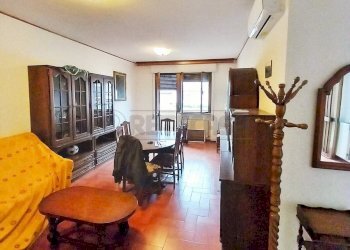 soggiorno con studio nuovo arredamento - Appartamento Via Monte Tambura 30, Viareggio - foto 2