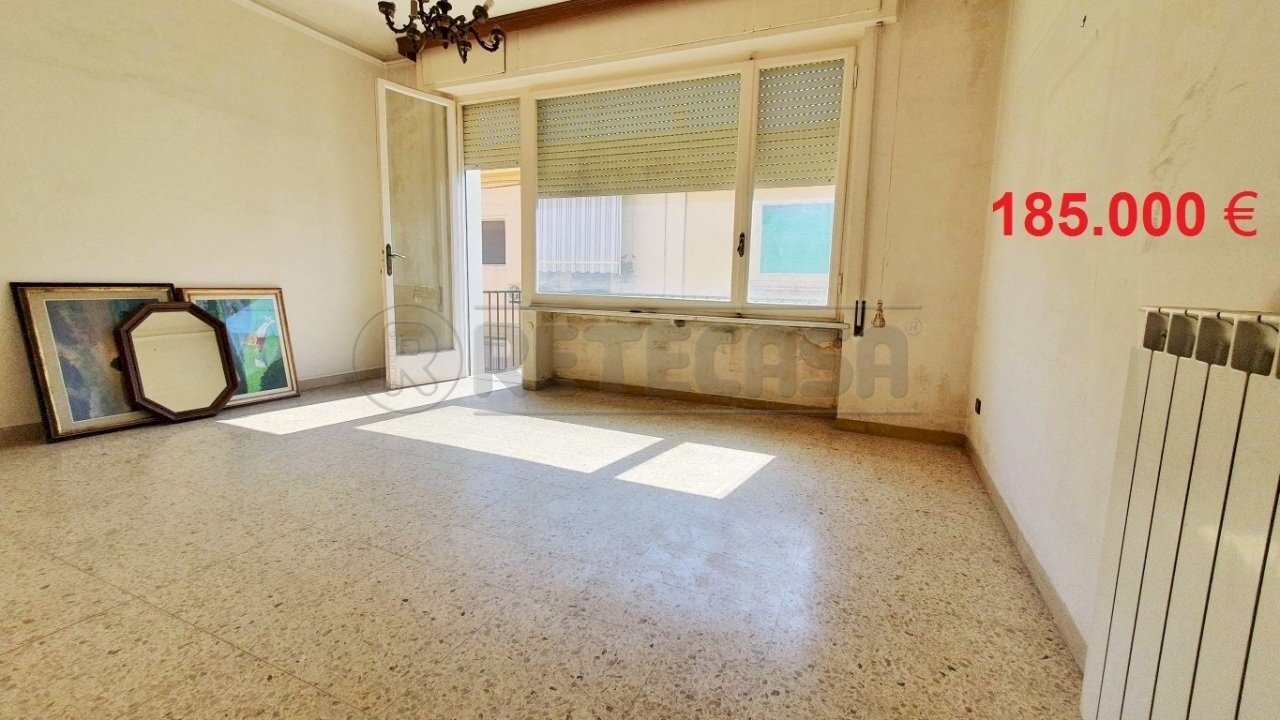 soggiorno originale - Quadrilocale Via Giuseppe Mazzini 228, Viareggio - foto 2