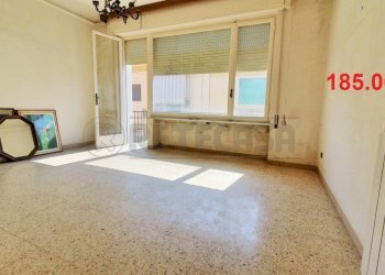 soggiorno originale - Quadrilocale Via Giuseppe Mazzini 228, Viareggio - foto 2