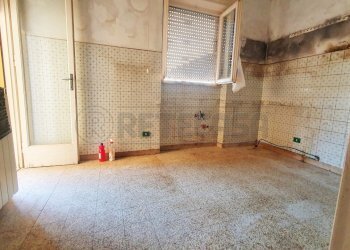 CUCINA vista B1 - Quadrilocale Via Giuseppe Mazzini 228, Viareggio - foto 8