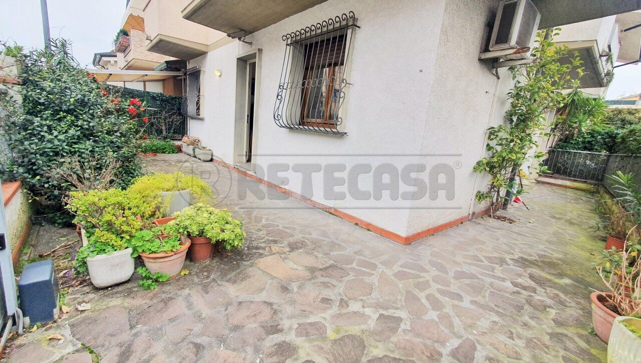 esterno - Terraced Villa Via Cesare Riccioni 20, Viareggio - photo 1