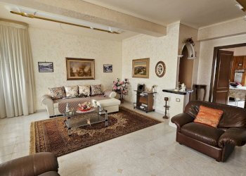 2 - Apartment Circonvallazione Ortisiana 22412, Modica - photo 2