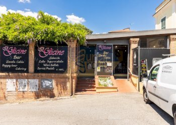 esterni - Tobacco shop Via Salaria, Roma - photo 6