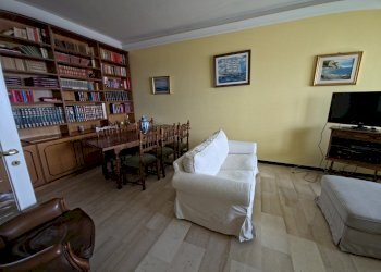 20260630_170544 - Appartamento Via Gian Battista Monti 87 R, Genova (zona Sampierdarena) - foto 4