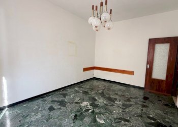 soggiorno - Appartamento Via Chiappino, Savona - foto 9
