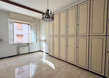 camera - Appartamento Via Chiappino, Savona - foto 10