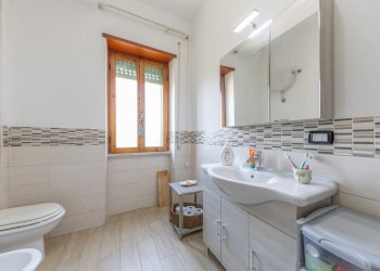 19 - Two-room apartment via 1 maggio, Fonte Nuova - photo 5