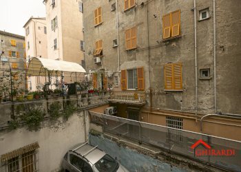 8.3 vista.jpg - Appartamento Via Antonio Canobbio 1, Genova (zona Sestri Ponente) - foto 29