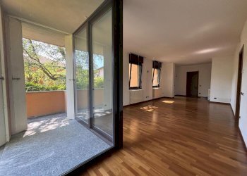 Zona Giorno - Three-room apartment Como - photo 5