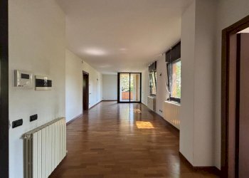 Zona giorno - Three-room apartment Como - photo 7