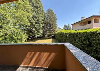 Vista dal balcone - Three-room apartment Como - photo 12