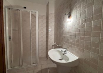 Bagno con doccia - Three-room apartment Como - photo 26