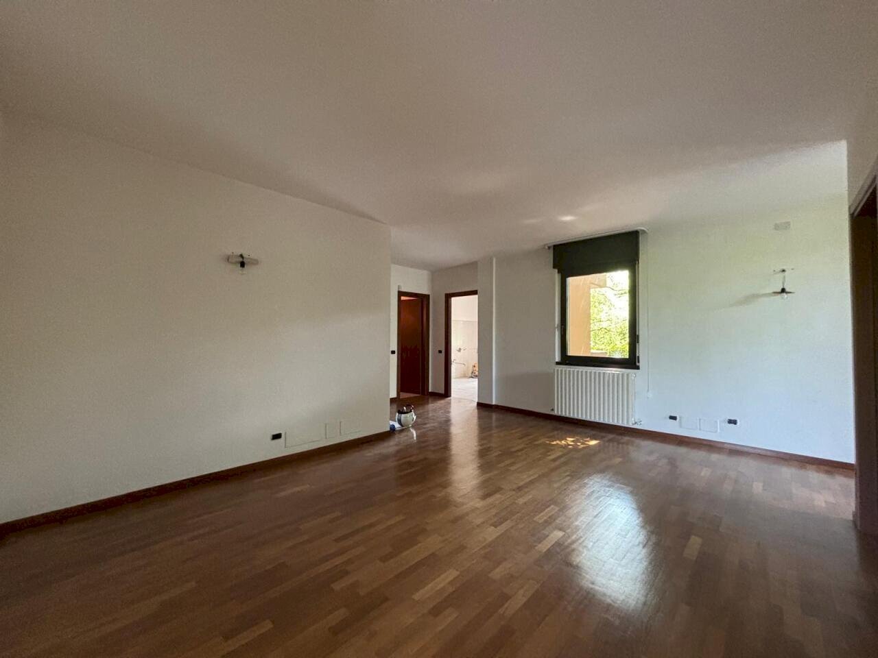 ingresso/zona giorno - Three-room apartment Via Giovane Italia, Como - photo 3