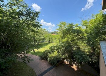 Vista dal balcone - Three-room apartment Via Giovane Italia, Como - photo 7