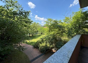 Vista dal balcone - Three-room apartment Via Giovane Italia, Como - photo 8