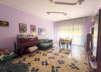 01.jpg - Apartment Via Achille Vaccarisi 106, Avola - photo 1