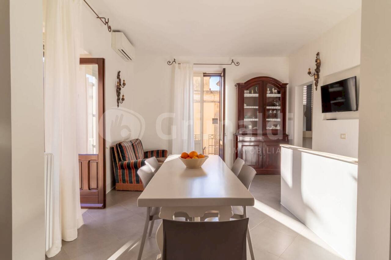 01.jpg - Independent house Via Genovesi 46, Noto - photo 1
