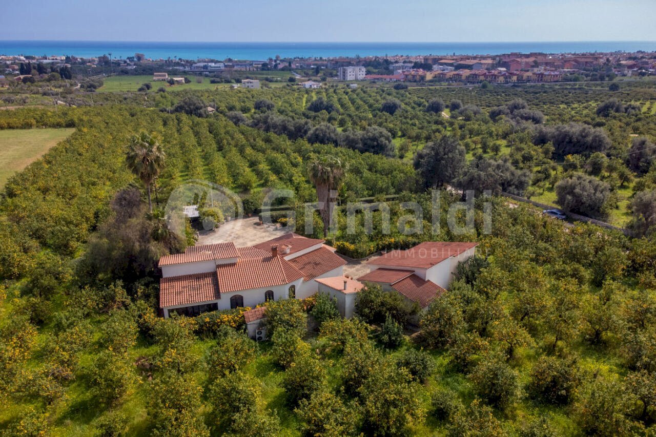 01.jpg - Villa Via Bella Pettinata 1, Avola - photo 1