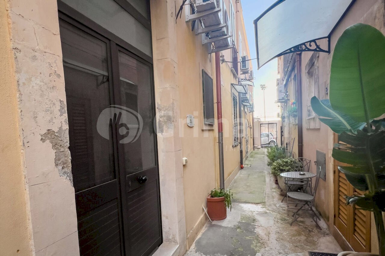 01.jpg - Independent house via angelo cavarra 68, Noto - photo 1