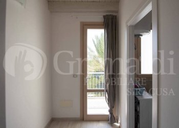 0063856-2.jpg - Villa Viale Eolie 8, Noto - photo 2