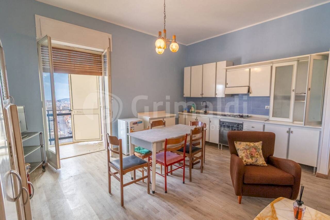 77_01.jpg - Four-room apartment Via Vespucci 49, Noto - photo 1