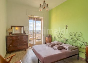 77_05.jpg - Four-room apartment Via Vespucci 49, Noto - photo 5
