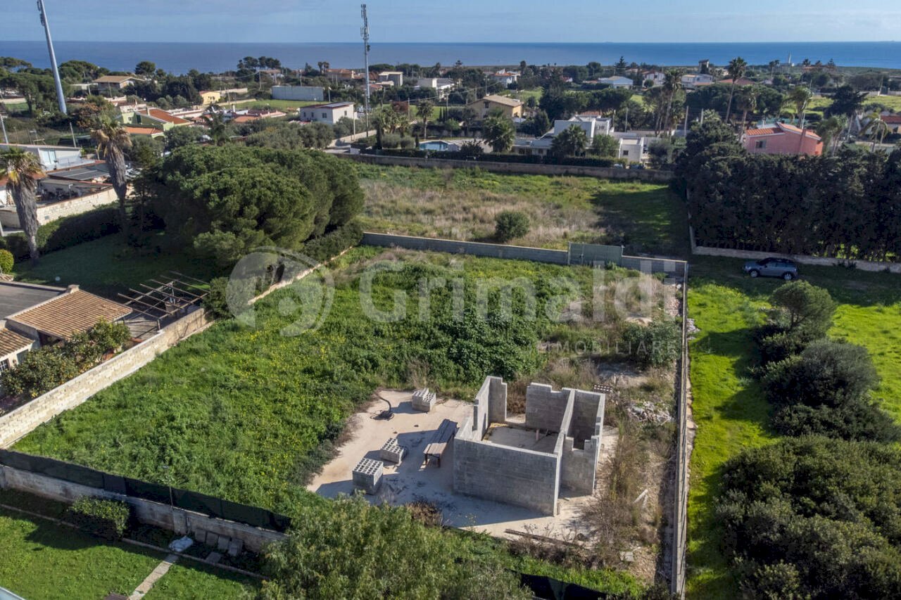 01.jpg - Building land Via del Turchese 26, Siracusa - photo 1
