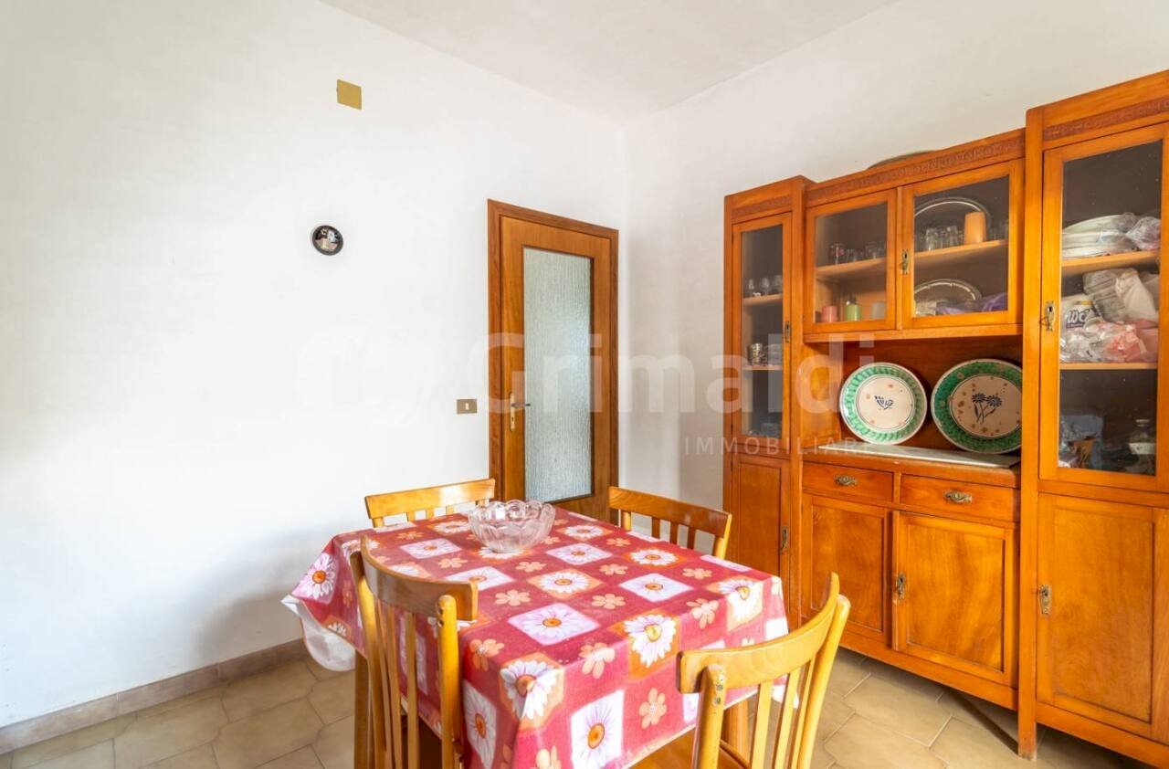 03.jpg - Four-room apartment Via Salvemini 66/C, Noto - photo 3