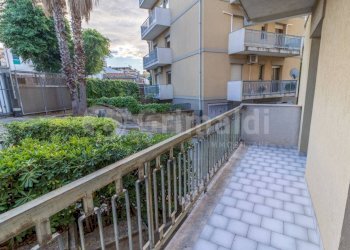 05.jpg - Four-room apartment Via Salvemini 66/C, Noto - photo 5