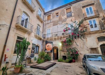 07.jpg - Casa indipendente Via Picherali 10, Siracusa - foto 7