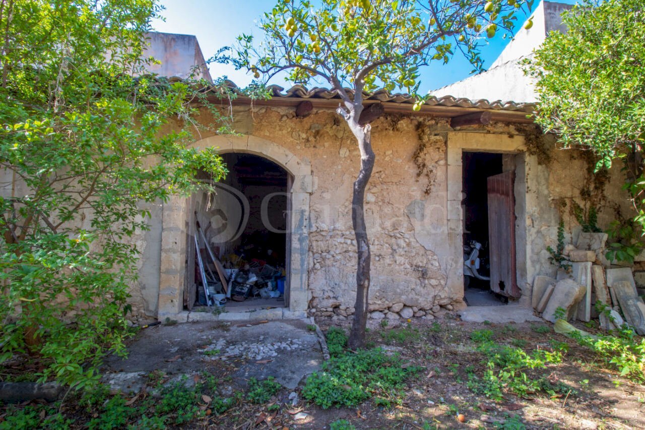 0055494-02.jpg - Independent house VIA GIUSTI 1, Avola - photo 2