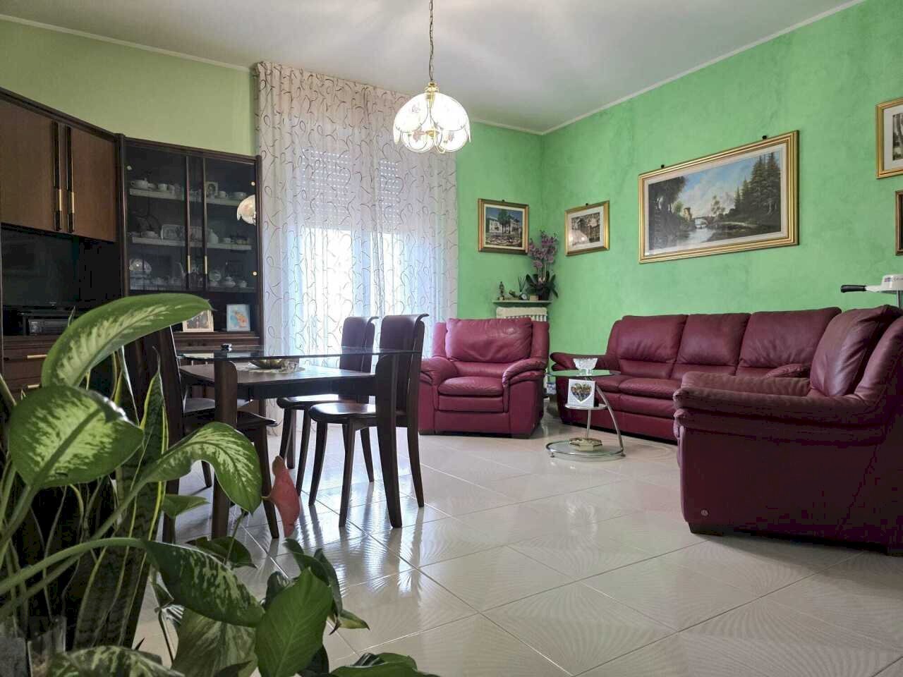 j - Copia - Trilocale viale delle esposizioni 83, Parma - foto 3