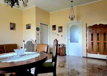 41 - Three-room apartment VIALE DELLE ESPOSIZIONI 83, Parma - photo 10