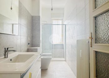 Three-room apartment Via Rueglio, Torino - photo 10