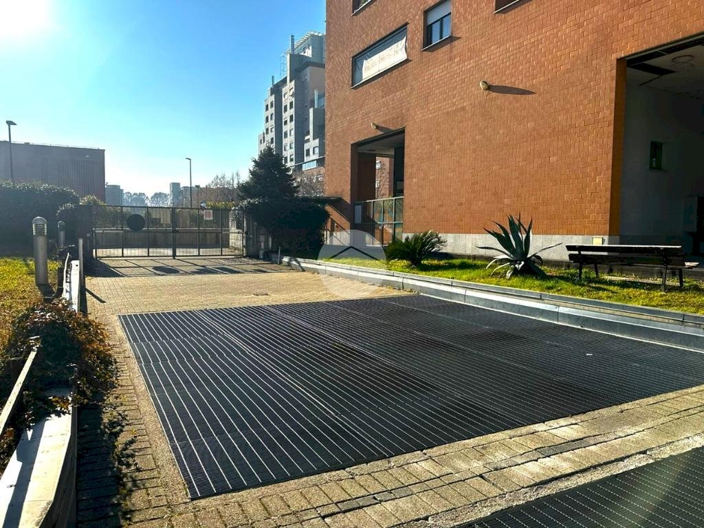 Box Via Val della Torre, Torino (neighborhood Lucento) - photo 3