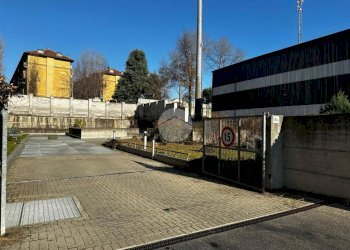 Box Via Val della Torre, Torino (neighborhood Lucento) - photo 2