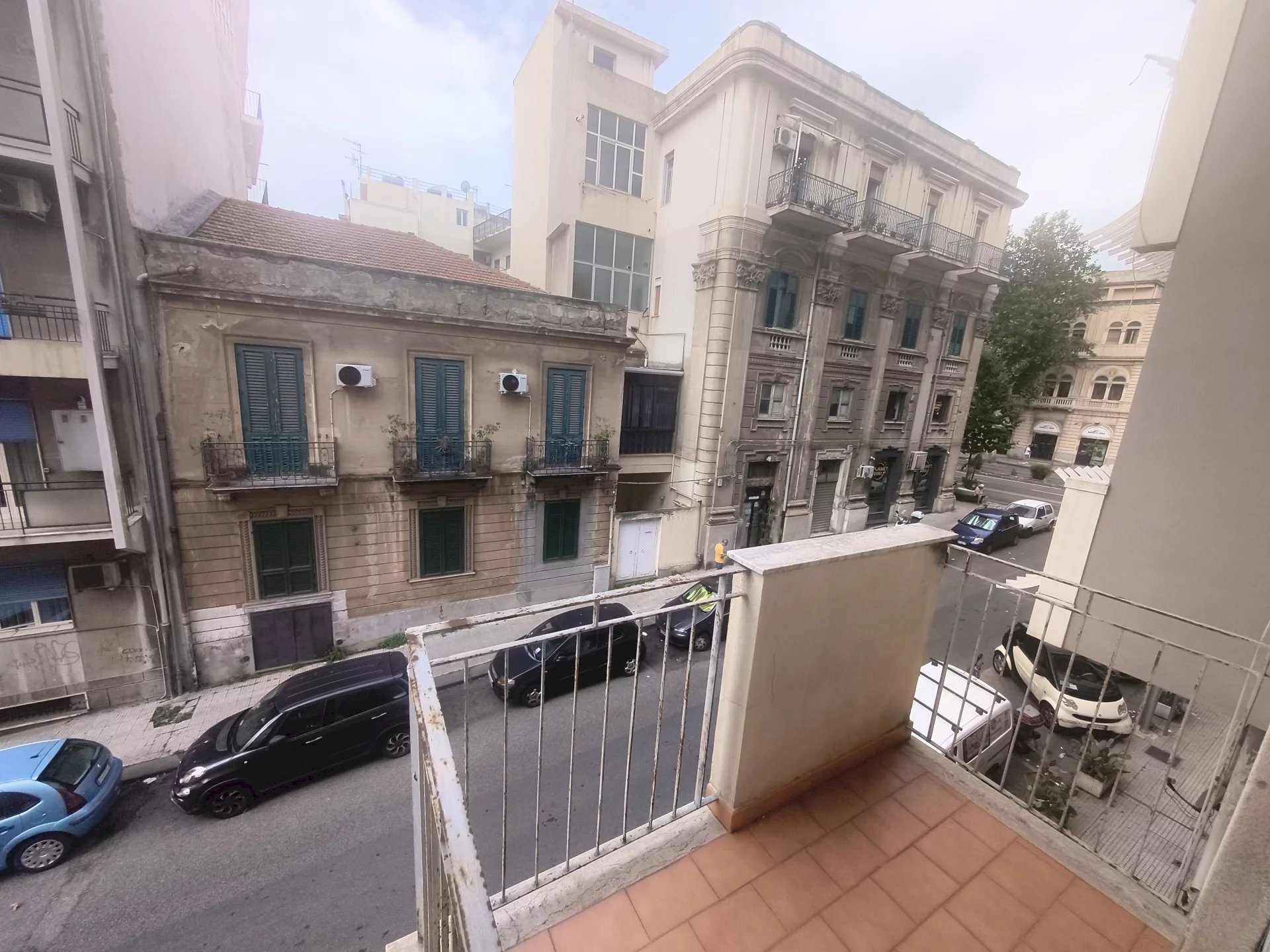 Three-room apartment Via Colapesce, Messina - photo 3