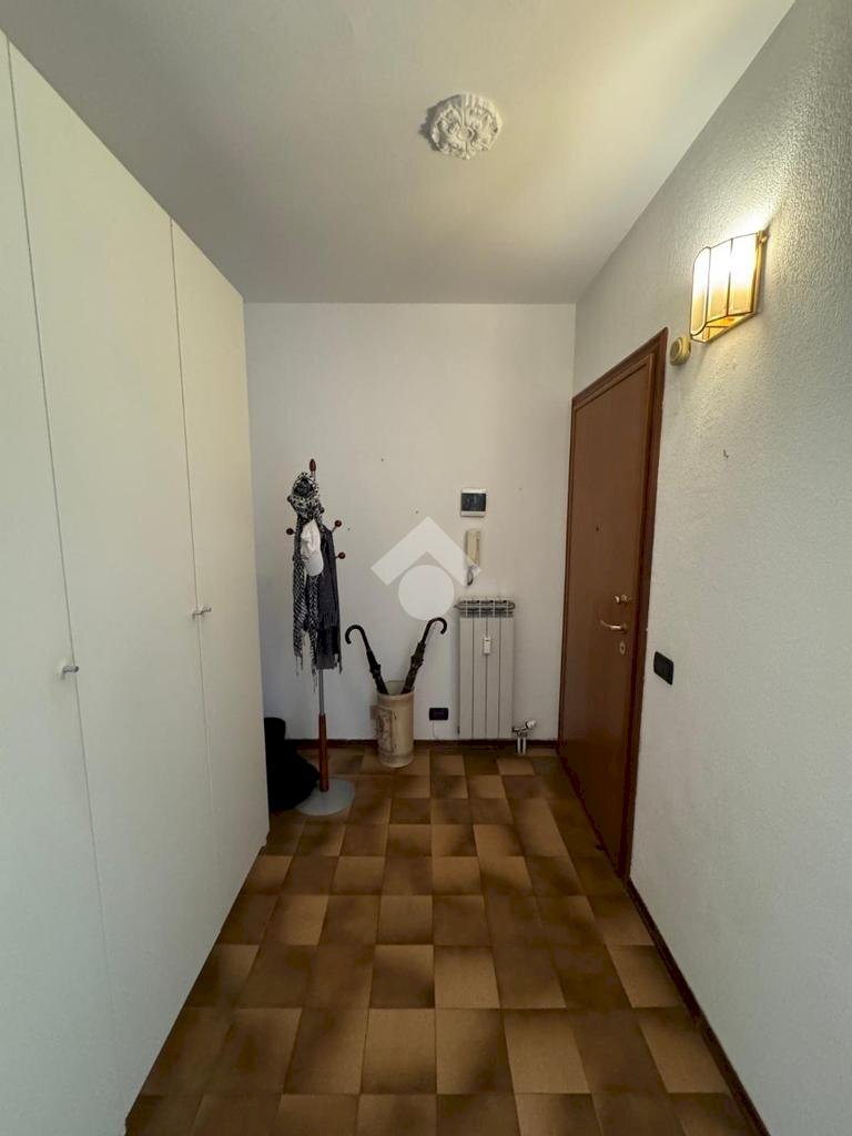 Three-room apartment Via Carlo Linneo, Genova (neighborhood Rivarolo) - photo 2